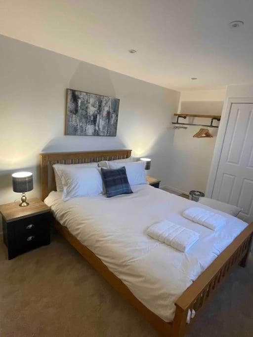 Modern Cottage, with Hot Tub in Kirkcudbright, Dumfries and Galloway — photo 7