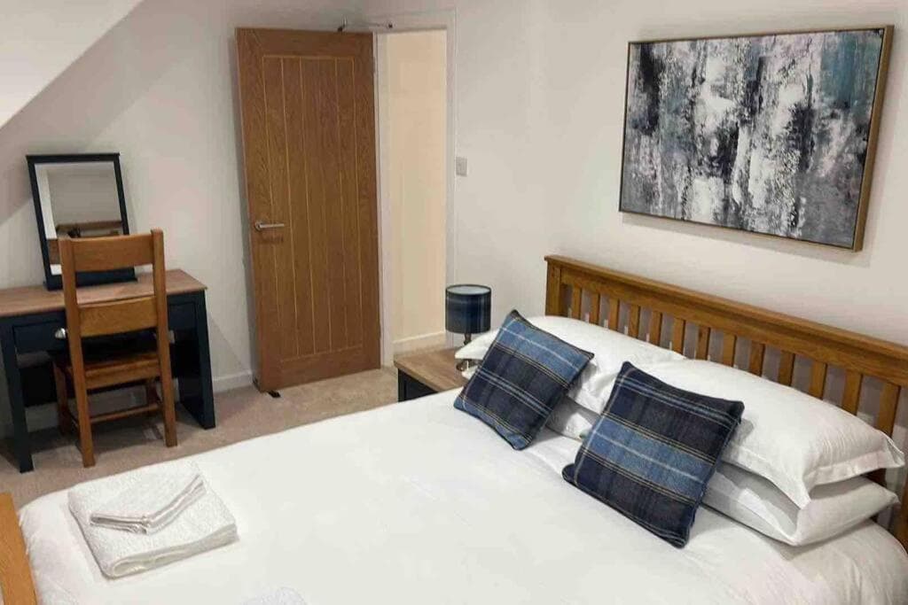 Modern Cottage, with Hot Tub in Kirkcudbright, Dumfries and Galloway — photo 10