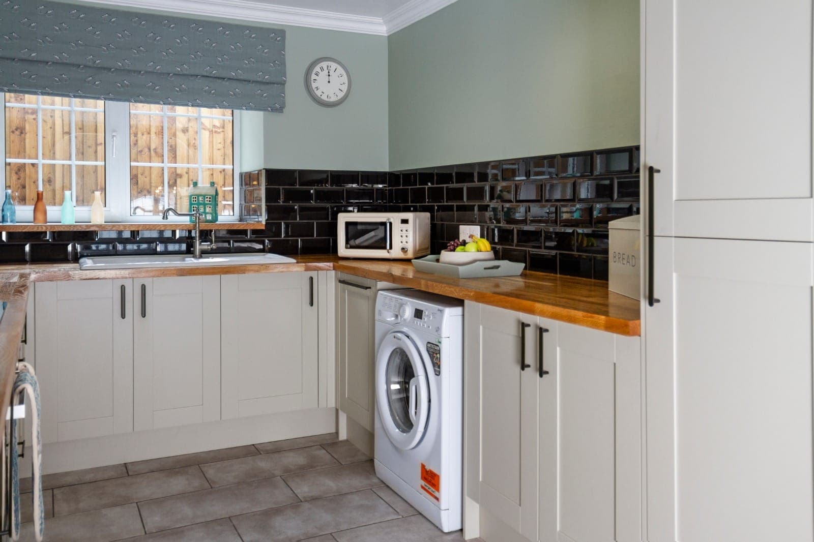Luxury 2 Bedroom Home in the heart of a Fishing Town in Kirkcudbright, Dumfries and Galloway — photo 12